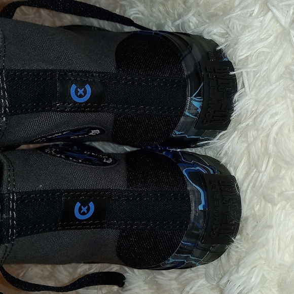 Converse - Picture 4 of 6